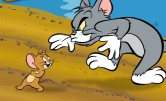 Tom si Jerry traverseaza strada